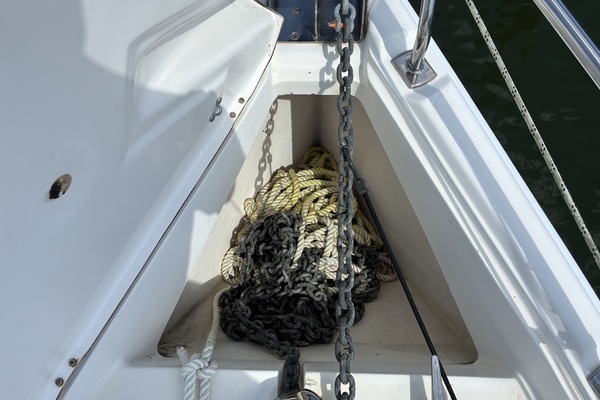 Wind Song 38ft Hunter Yacht For Sale