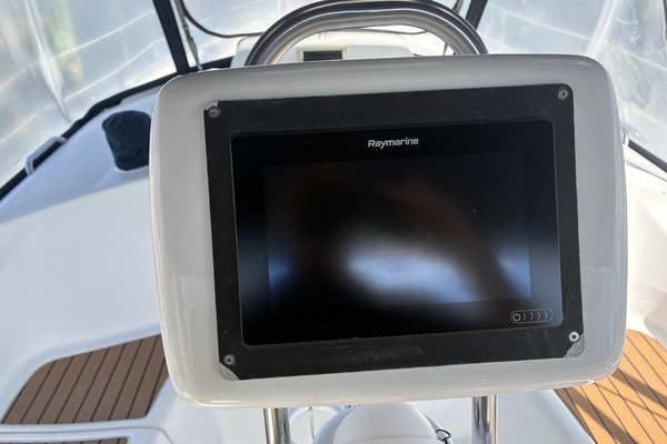 Wind Song 38ft Hunter Yacht For Sale