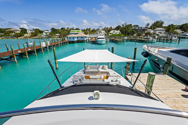 60ft Azimut Yacht For Sale