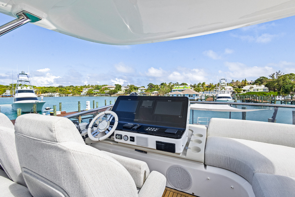 60ft Azimut Yacht For Sale