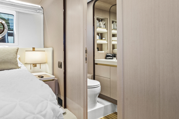 60ft Azimut Yacht For Sale