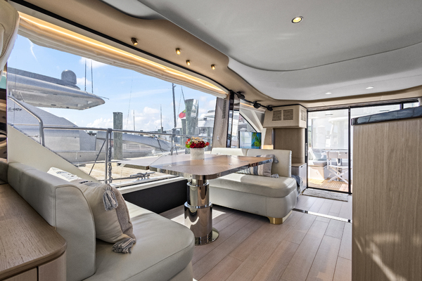 60ft Azimut Yacht For Sale