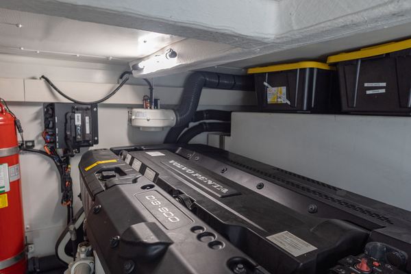 60ft Azimut Yacht For Sale