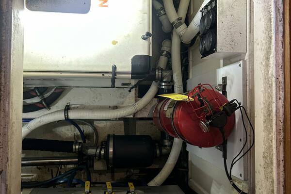 42' Grand Banks engine room access2