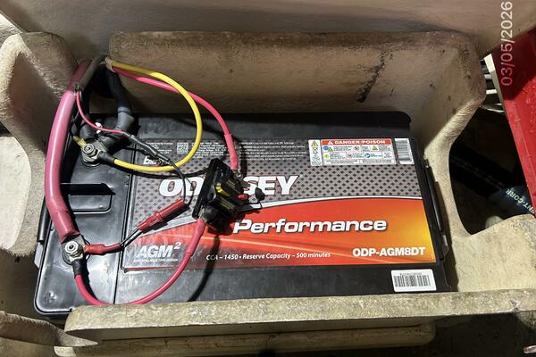 42' Grand Banks port main engine start battery