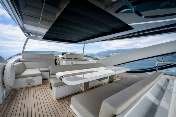 Dominator Yachts Dominator Ilumen Yacht For Sale