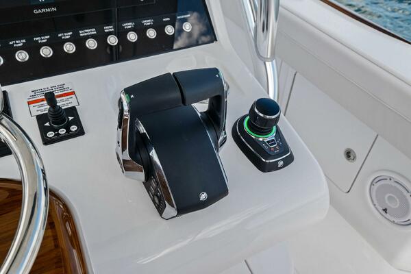 Valhalla Boatworks V 37 (43)