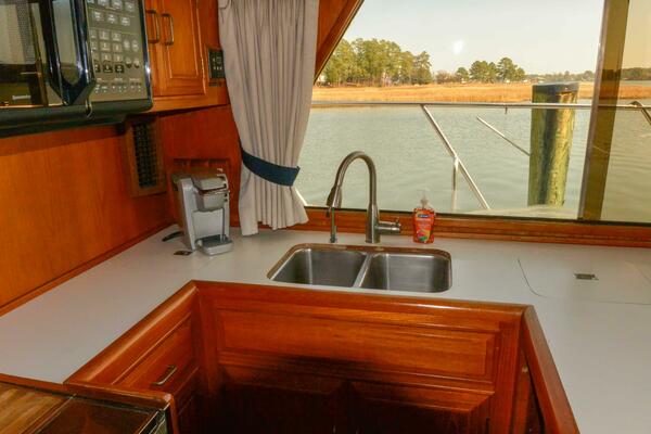 SURPRISE 50ft Ocean Alexander Yacht For Sale