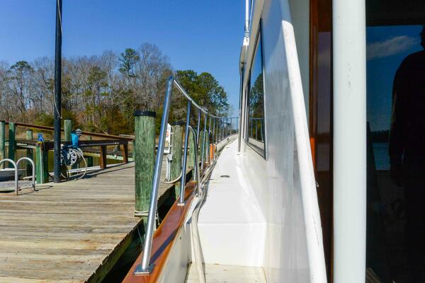 SURPRISE 50ft Ocean Alexander Yacht For Sale