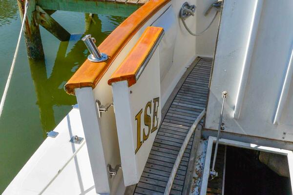 SURPRISE 50ft Ocean Alexander Yacht For Sale