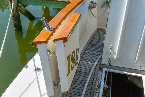 Photo of the 1986 Ocean Alexander Mark II Pilothouse "SURPRISE"