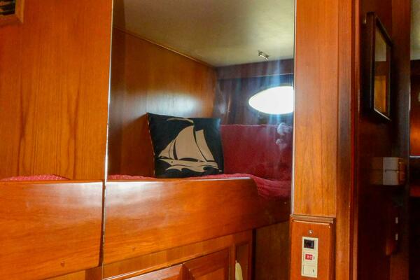 SURPRISE 50ft Ocean Alexander Yacht For Sale