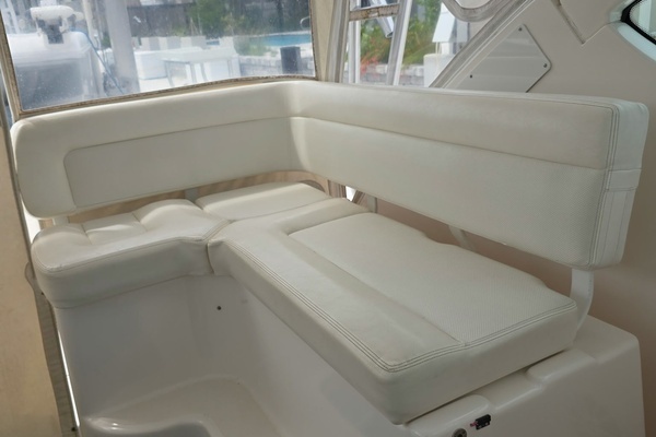 2006 Tiara Yachts 36
