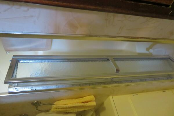 RIVE  GAUCHE 58ft Hatteras Yacht For Sale