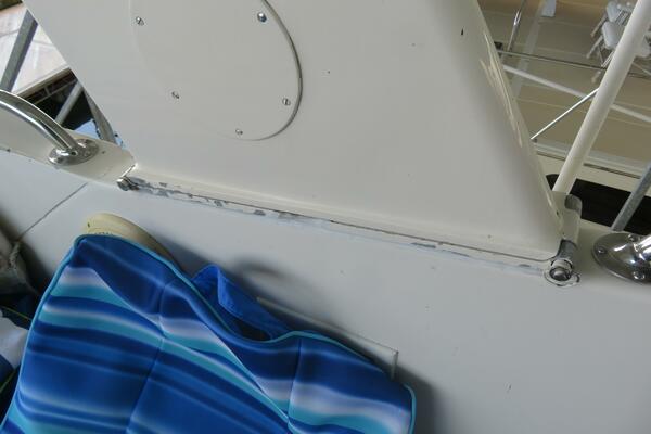 RIVE  GAUCHE 58ft Hatteras Yacht For Sale