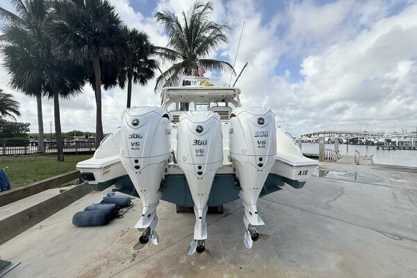 Pursuit 365 DC - SALTY GIRL - Triple Yamaha 300's