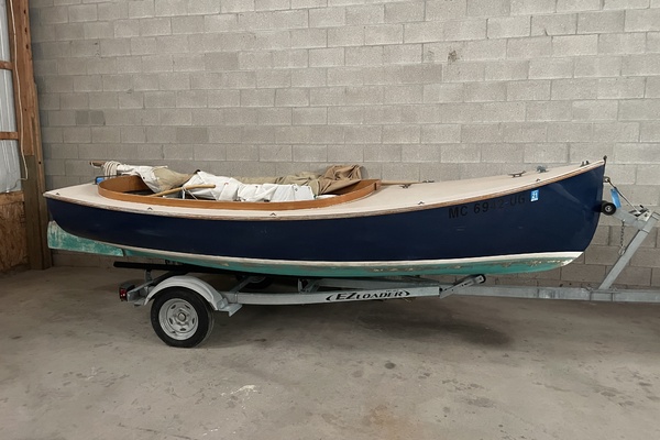 14ft Howard Yacht For Sale