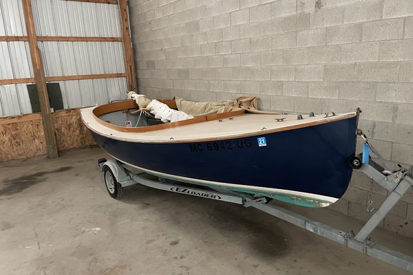 14ft Howard Yacht For Sale