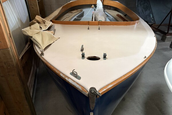 14ft Howard Yacht For Sale