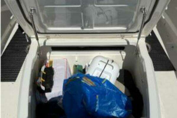 2018 Boston Whaler 33