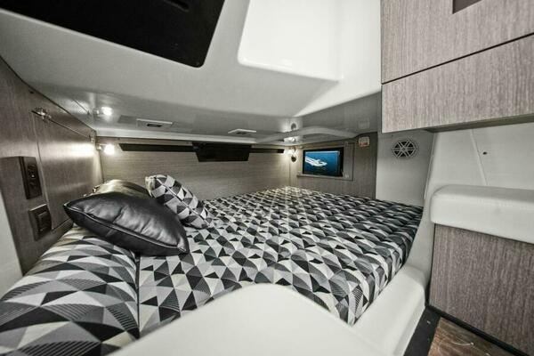 2023 Monterey 385 SS - Stateroom 