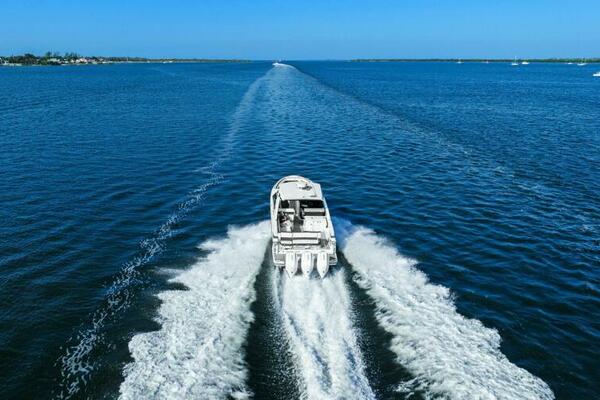 2023 Monterey 385 SS - Profile