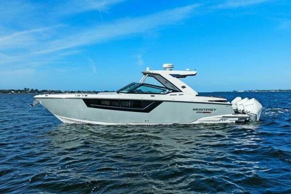2023 Monterey 385 SS - Profile