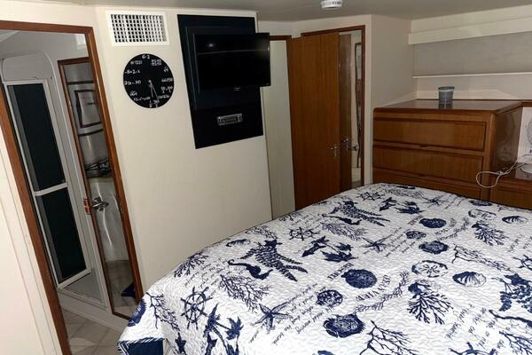 Limitless 60ft Viking Yacht For Sale