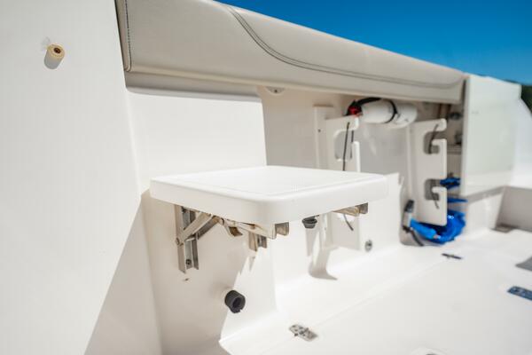 WAIKIKI 32ft Pursuit Yacht For Sale