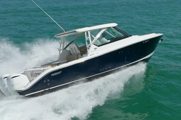 WAIKIKI 32ft Pursuit Yacht For Sale