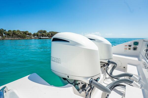 WAIKIKI 32ft Pursuit Yacht For Sale