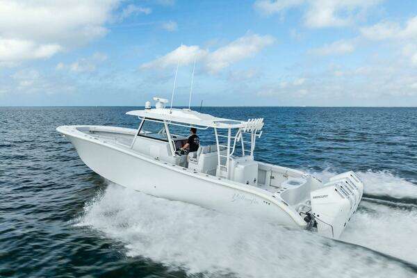 2024 Yellowfin 42