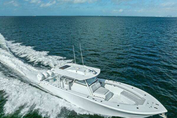 2024 Yellowfin 42