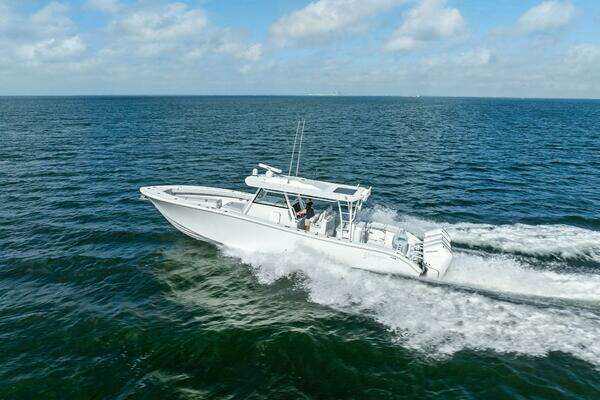 2024 Yellowfin 42