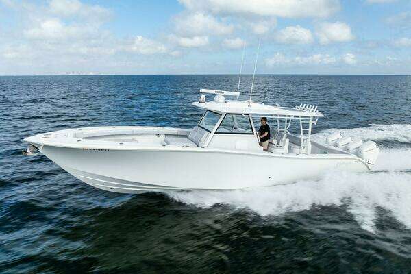 2024 Yellowfin 42