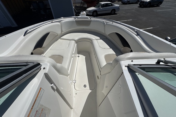27ft Chaparral Yacht For Sale