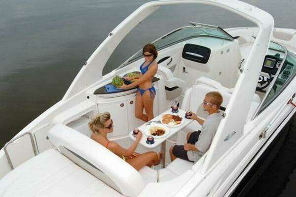 Photo of the 2008 Chaparral 276 SSX