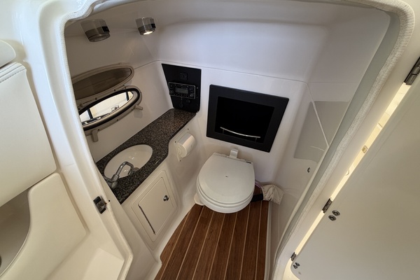 27ft Chaparral Yacht For Sale