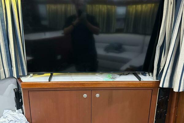 Salty Bonz 61ft Buddy Davis Yacht For Sale