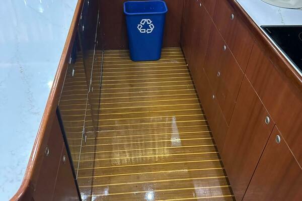 Salty Bonz 61ft Buddy Davis Yacht For Sale