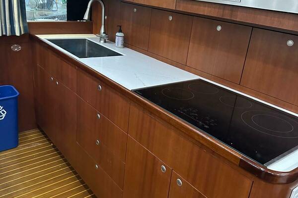 Salty Bonz 61ft Buddy Davis Yacht For Sale