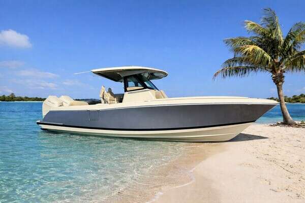 31-ft-Chris-Craft-2026-31 Catalina-New Arrival  Stuart Florida United States  yacht for sale