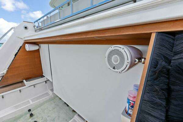 2023 Custom Line 108