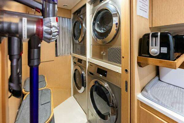 2023 Custom Line 108