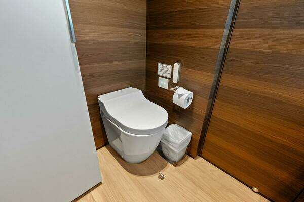 2023 Custom Line 108