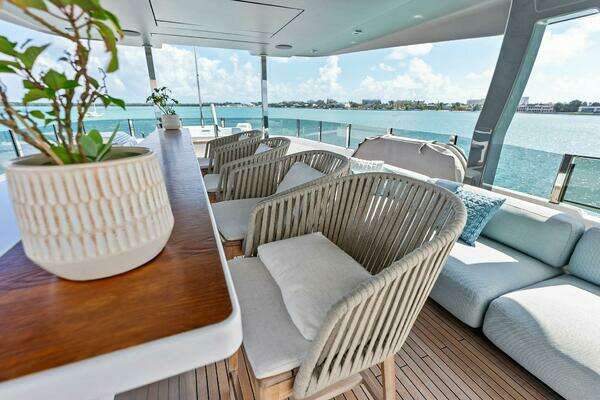 2023 Custom Line 108