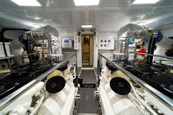 70ft Offshore Yachts Yacht For Sale