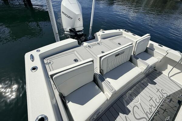 26ft Pathfinder Yacht For Sale