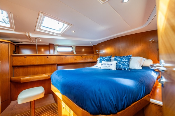 MAJESTIC 54ft Jeanneau Yacht For Sale