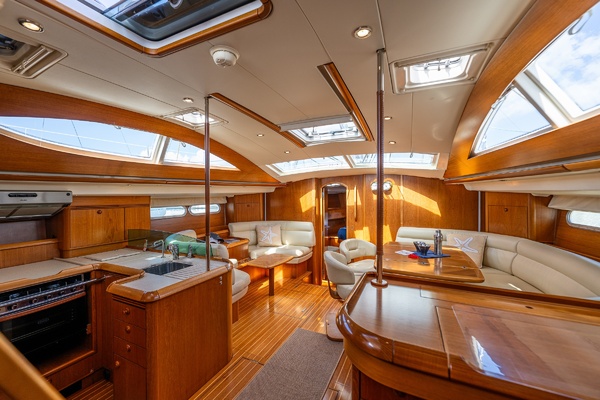 MAJESTIC 54ft Jeanneau Yacht For Sale